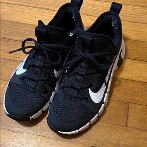 Nike metcon men’s 8.5/ womens 10